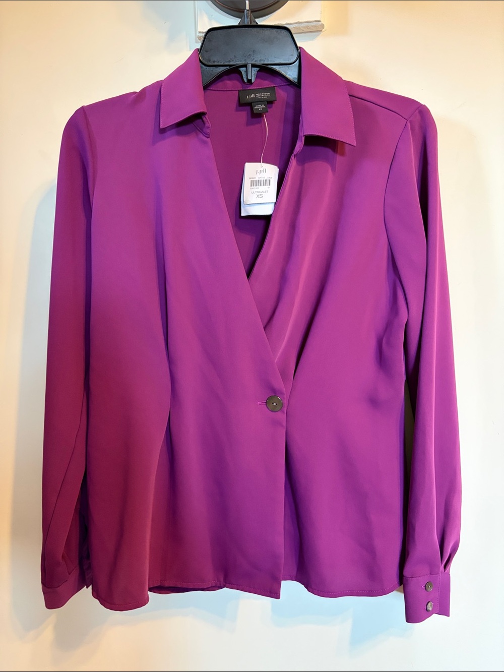 NWT J.Jill Wearever Ultraviolet Crossover Surplice Top Blouse XS Purple